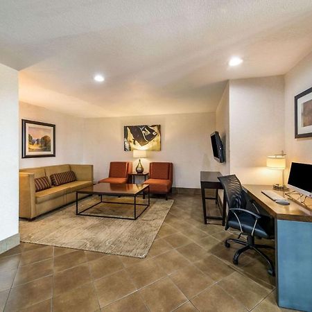 Quality Inn & Suites Garland - East Dallas Zewnętrze zdjęcie
