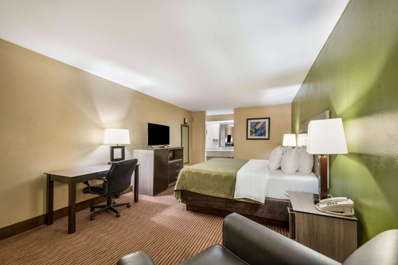 Quality Inn & Suites Garland - East Dallas Zewnętrze zdjęcie