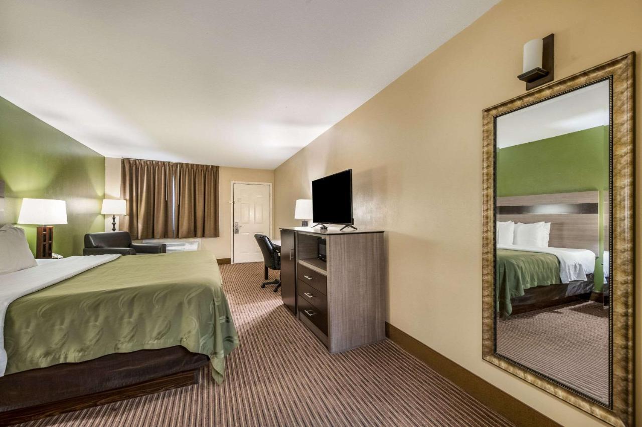 Quality Inn & Suites Garland - East Dallas Zewnętrze zdjęcie
