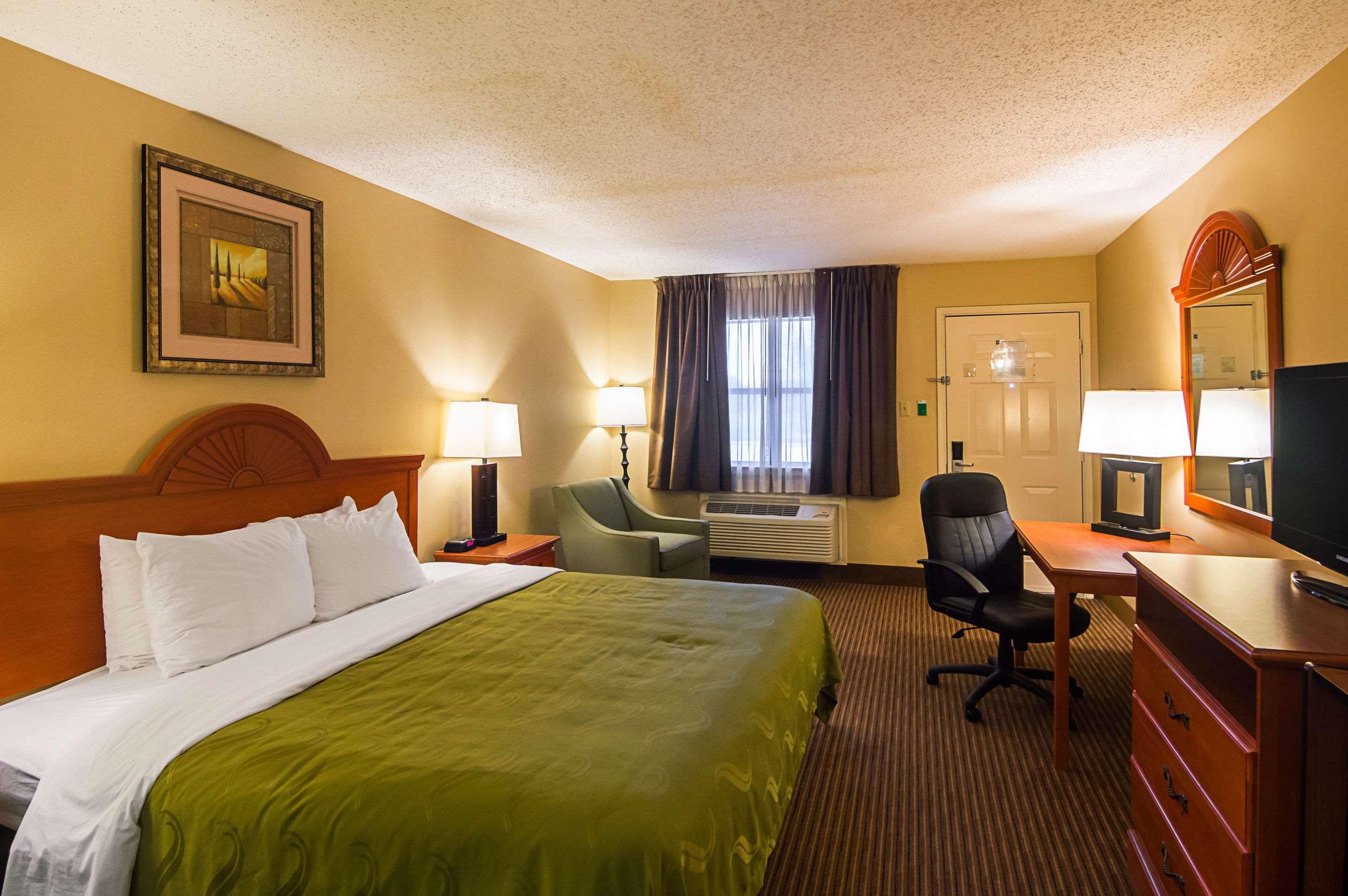 Quality Inn & Suites Garland - East Dallas Zewnętrze zdjęcie