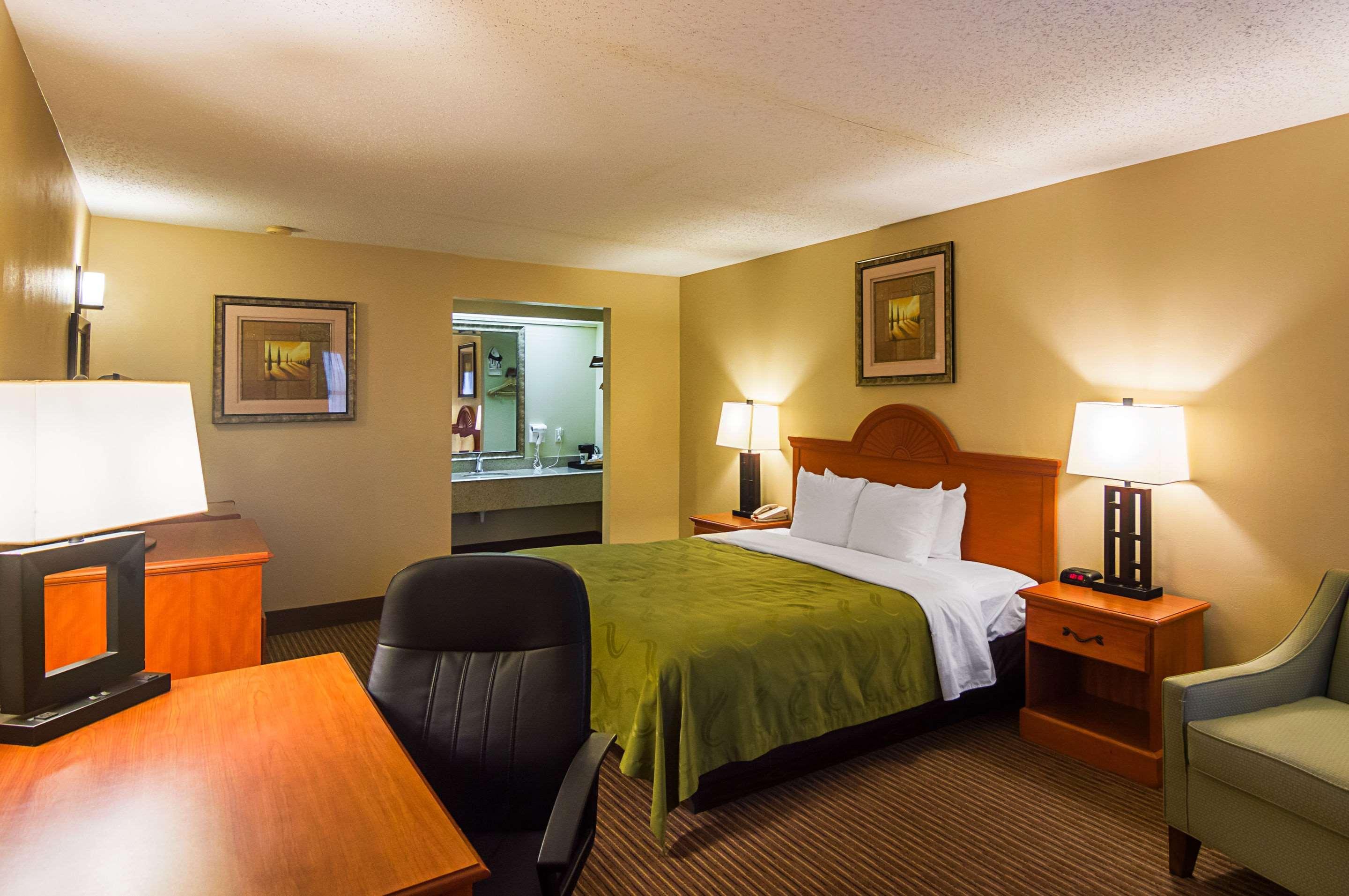 Quality Inn & Suites Garland - East Dallas Zewnętrze zdjęcie