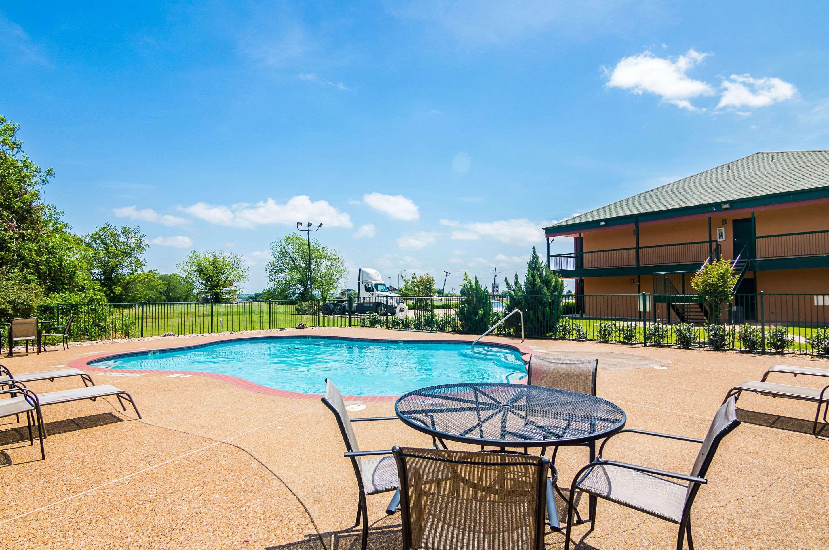 Quality Inn & Suites Garland - East Dallas Zewnętrze zdjęcie