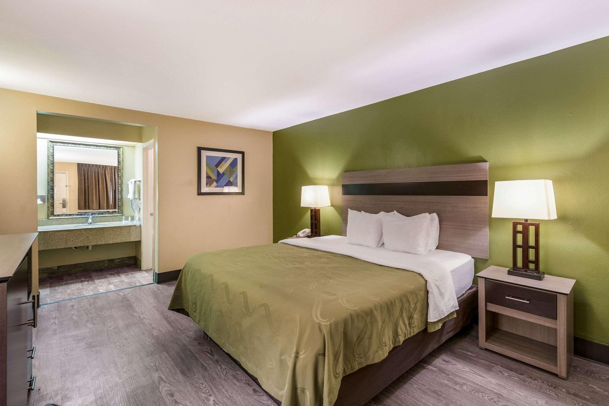 Quality Inn & Suites Garland - East Dallas Zewnętrze zdjęcie