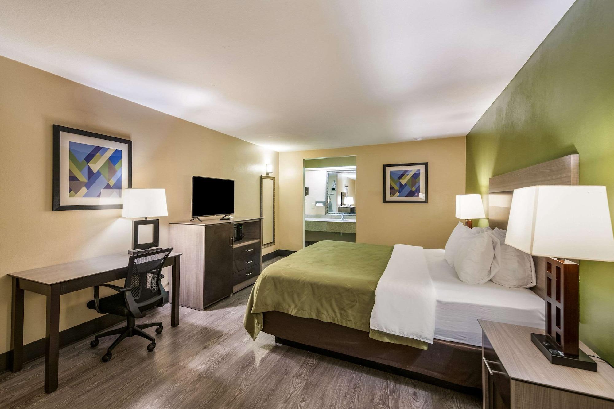 Quality Inn & Suites Garland - East Dallas Zewnętrze zdjęcie